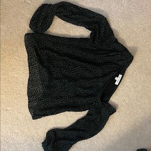 Intermix hunter green and black one shoulder blouse. Perfect for a classy night!